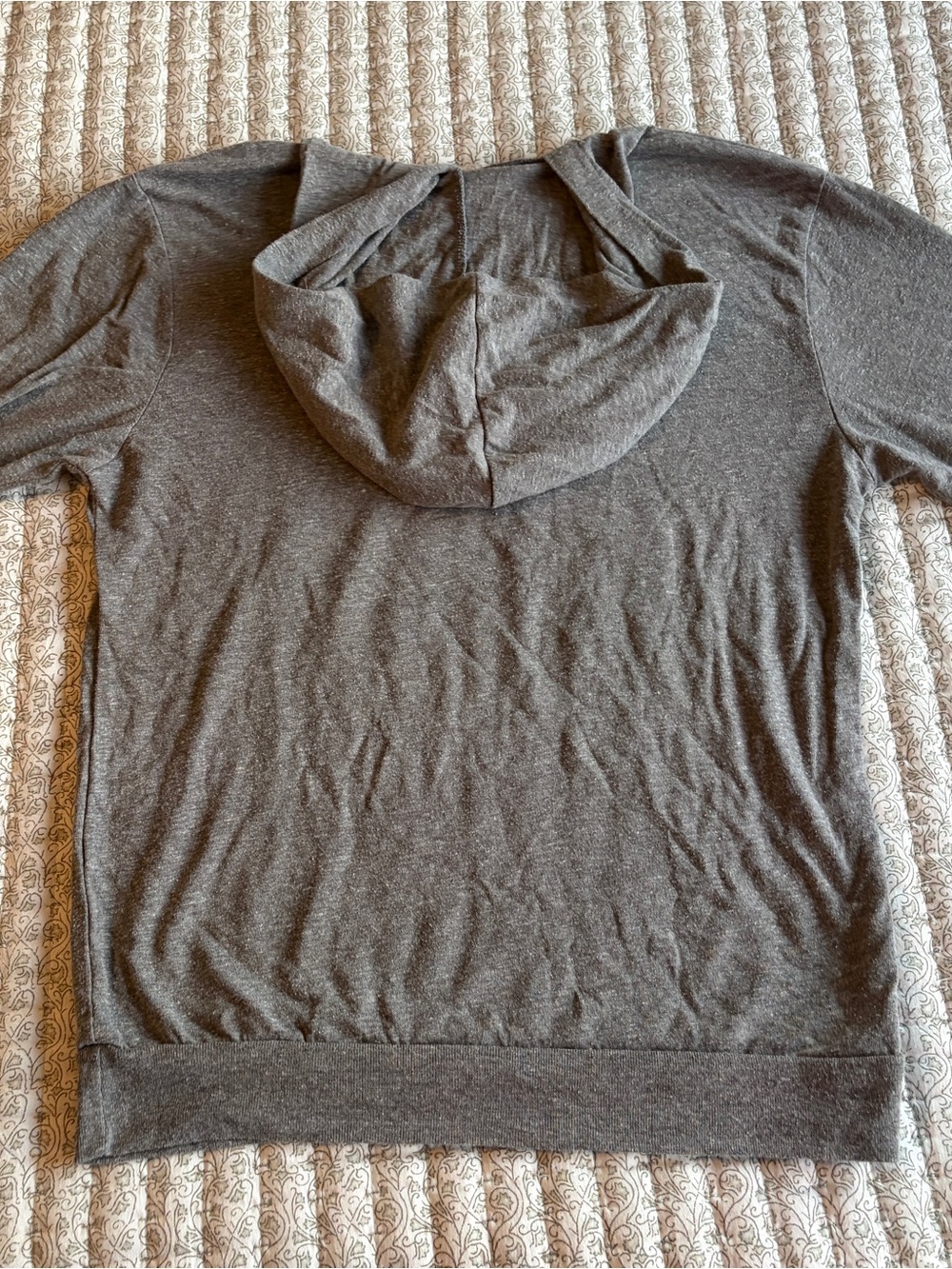 Sweater Subcategory - Picture 3 of 7
